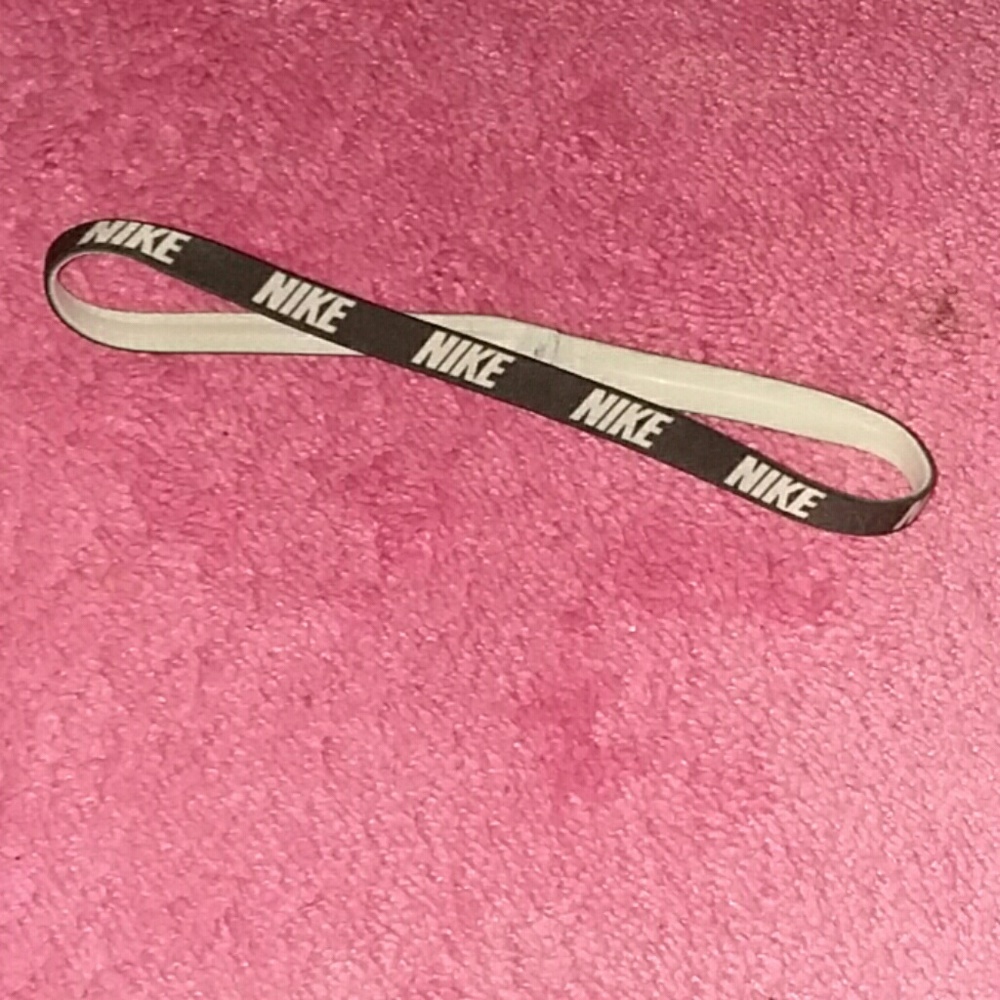 Nike elastic nonslip headband